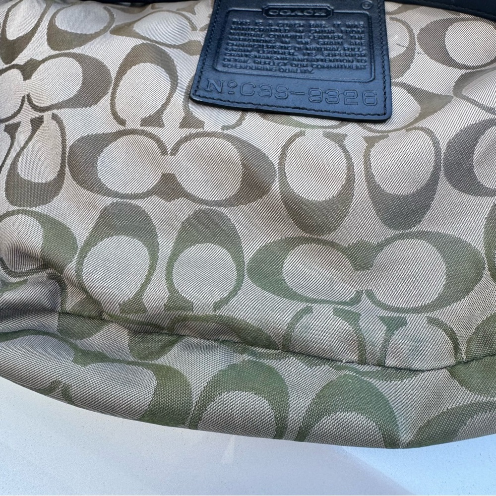 Vintage Coach Black Leather Bag - Picture 8 of 11